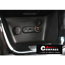 Zástrčka 12/24V nízkoprofilová QC3/PD3 USB-A/USB-C 30W