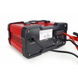 02400-battery-charger-with-jump-starter-03